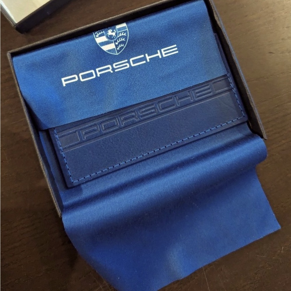 New ( NWT ) Porsche Genetian Blue Genuine Leather Card Holder Wallet